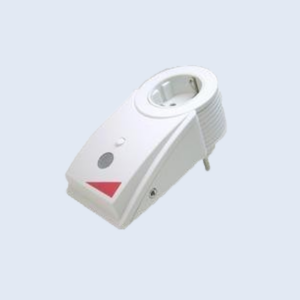 IR-Steckdose mit Zusatzkontakt